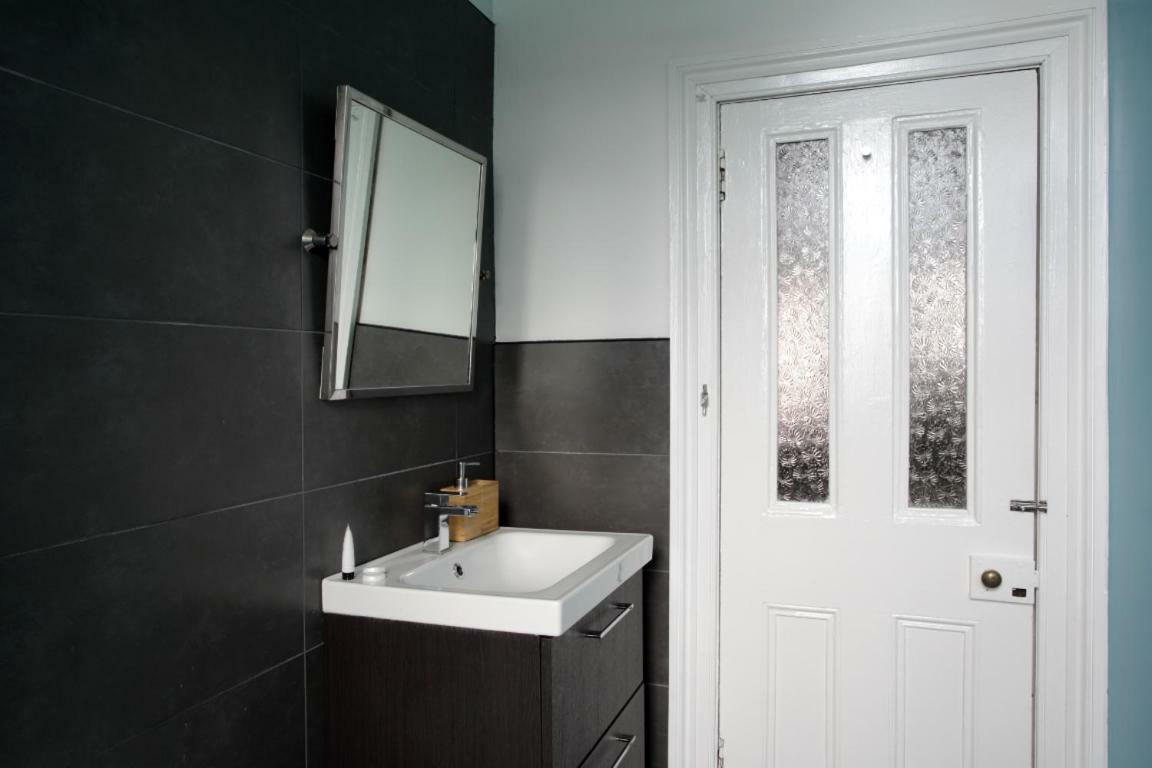 Appartement Comiston Road - Welcoming 2 Bedroom Apartment-close To City Centre *
