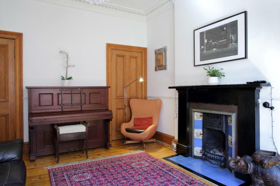 Comiston Road - Welcoming 2 Bedroom Apartment-close To City Centre * Édimbourg