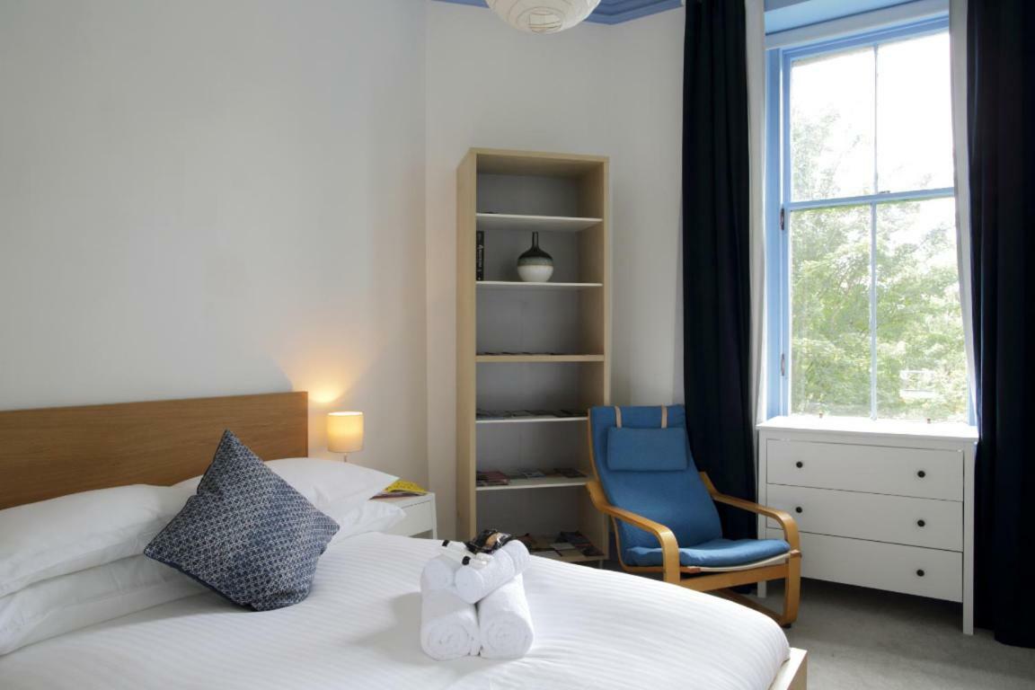 Comiston Road - Welcoming 2 Bedroom Apartment-close To City Centre Édimbourg