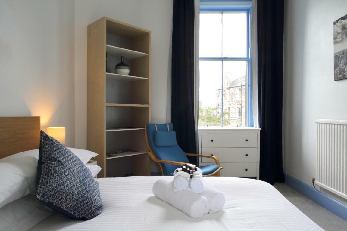 Comiston Road - Welcoming 2 Bedroom Apartment-close To City Centre * Édimbourg