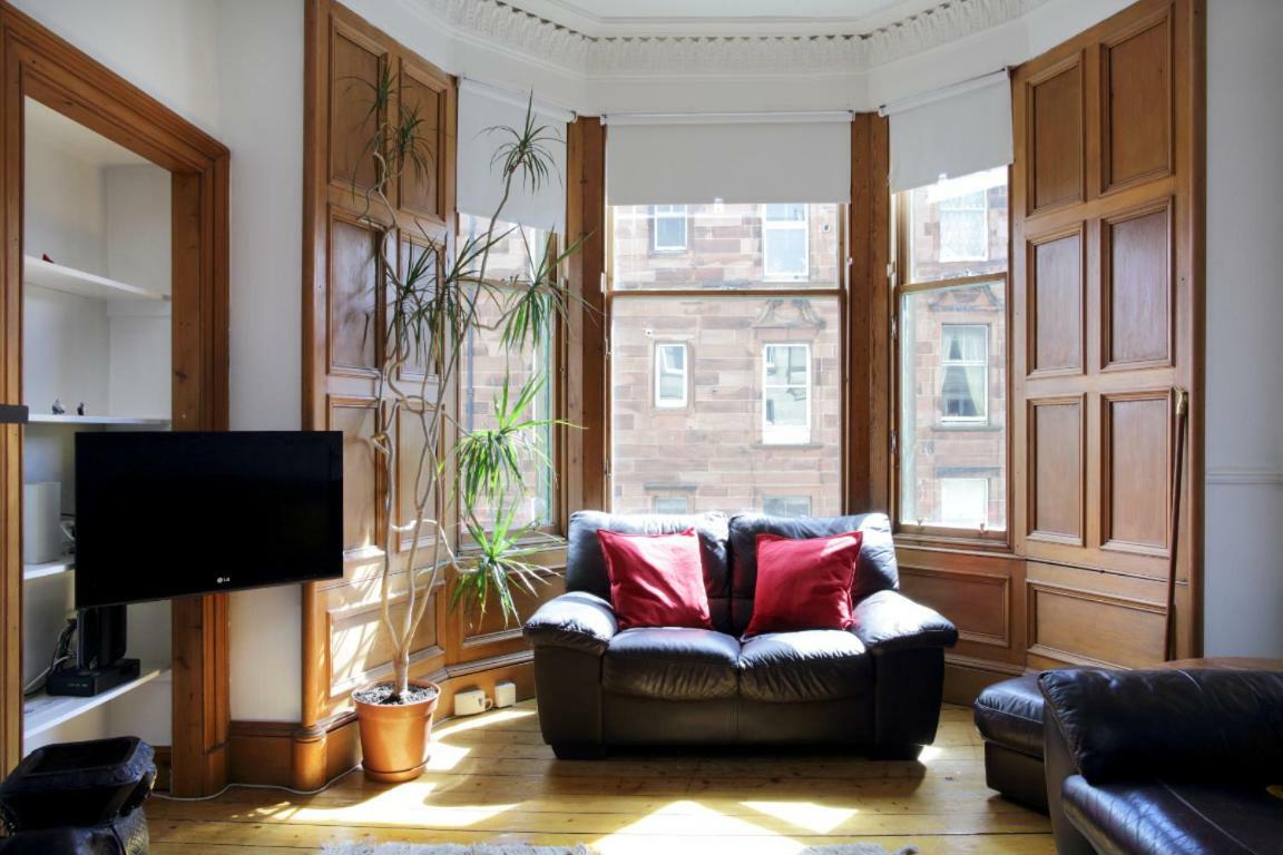 Comiston Road - Welcoming 2 Bedroom Apartment-close To City Centre * Édimbourg