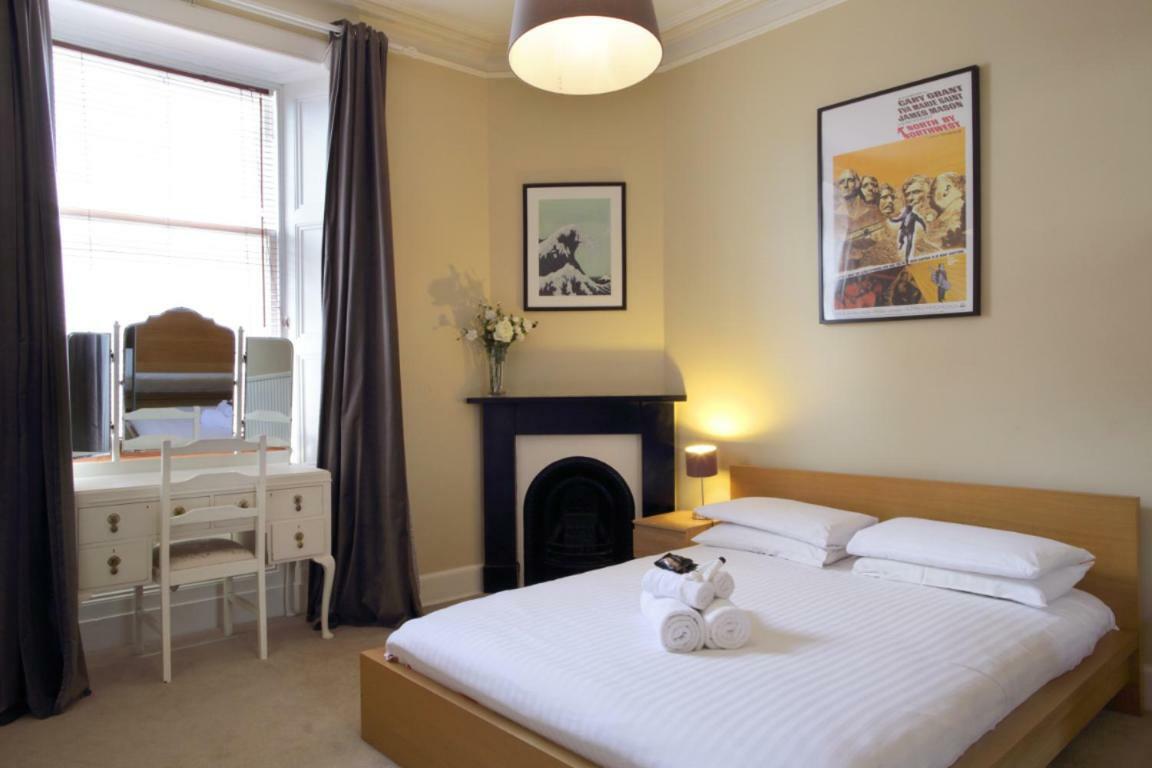 Comiston Road - Welcoming 2 Bedroom Apartment-close To City Centre * Édimbourg